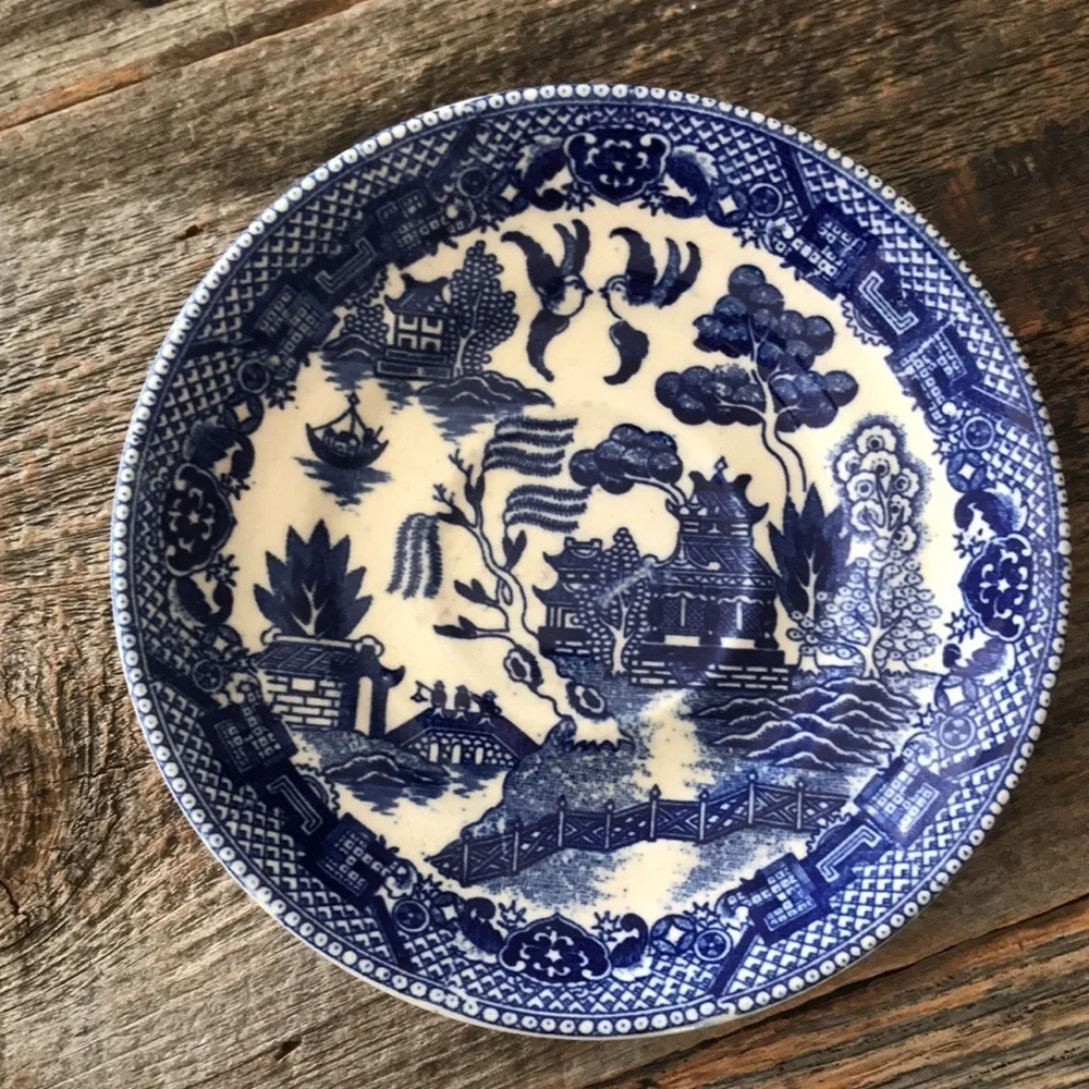 Blue Willow Saucers - Vintage - Set of Six
